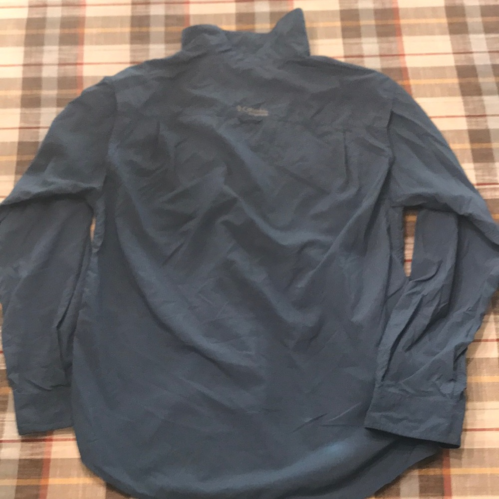 Columbia Titanium Button Up - image 6